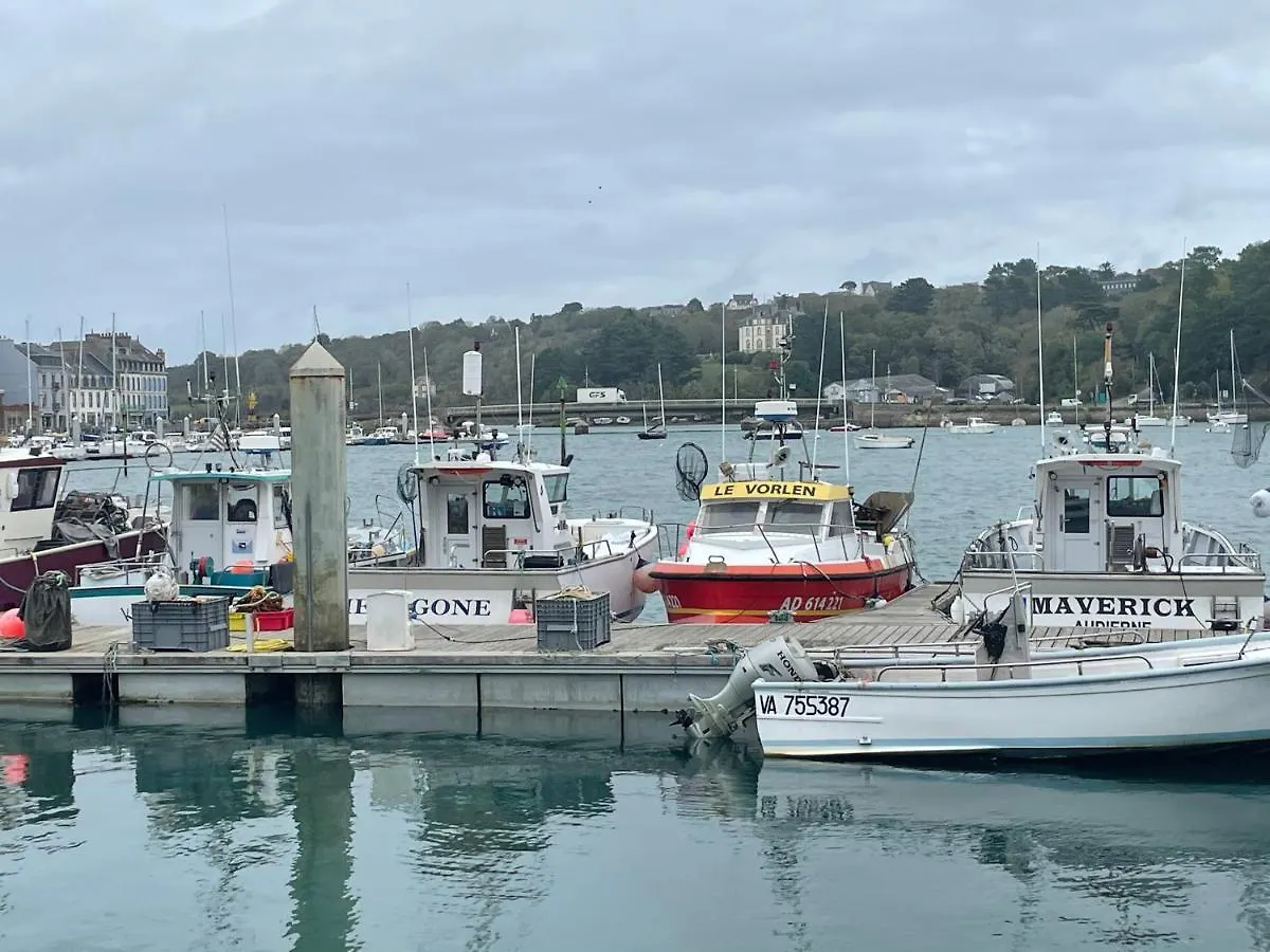 Apartmán Un Appartement Au Chateau De Locqueran Finistere Plouhinec